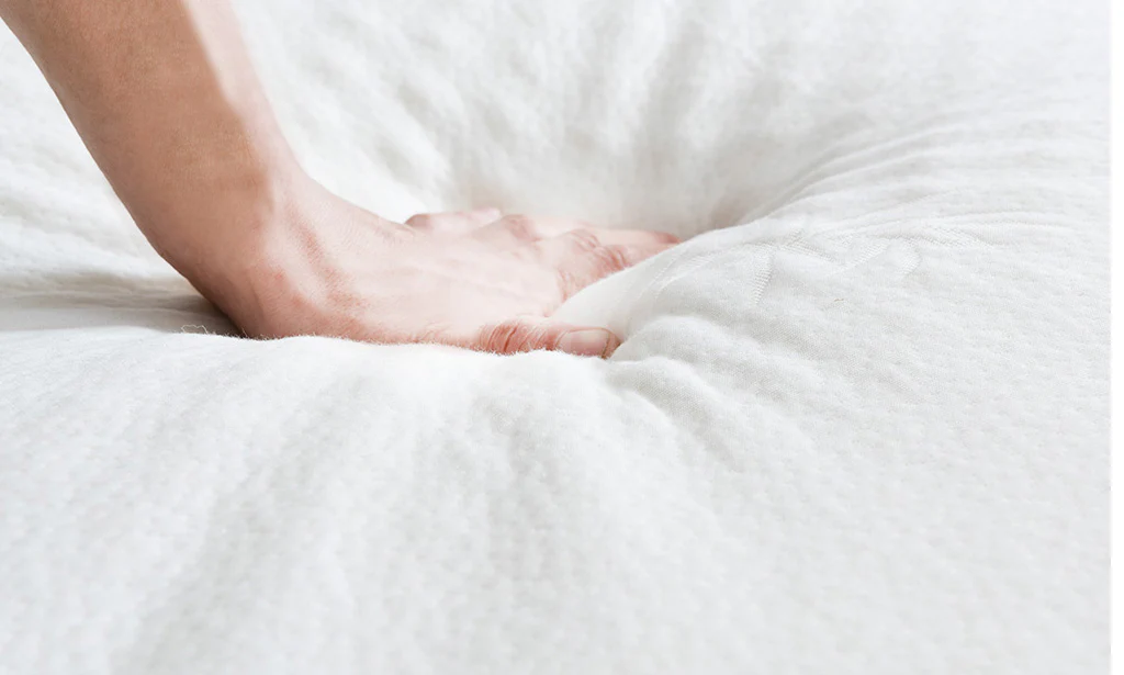 Pressure Relief Bamboo Charcoal Memory Foam Mattress 17cm - Image 3